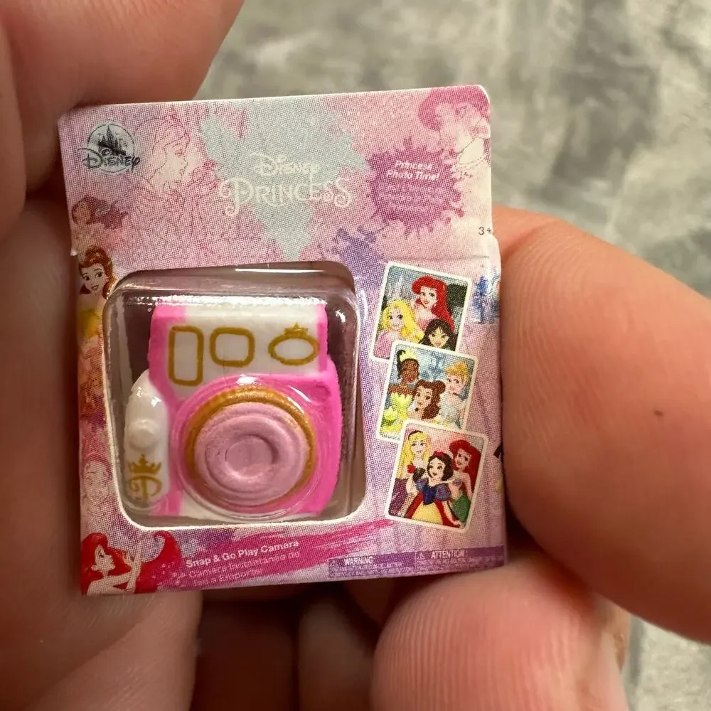 Disney Princess Mini Toys Aurora + Snap.& Go Play Camera Pink Zuru Brands